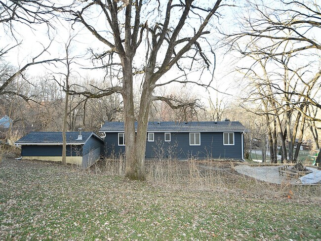 Building Photo - 4640 Washington Ave