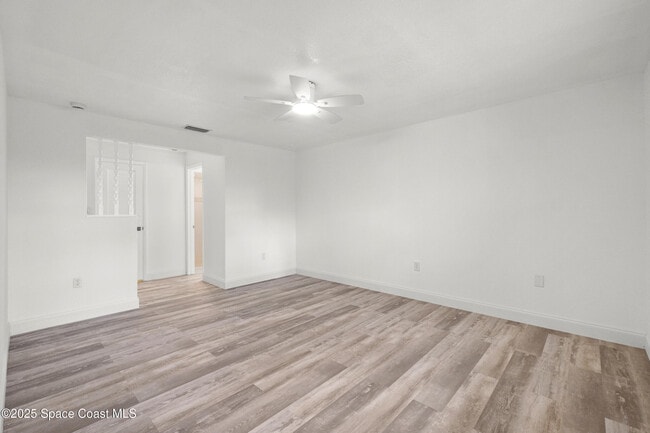 Building Photo - 1445 Mercury St