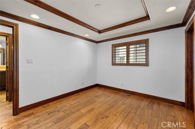 Building Photo - 3208 Walnut Ave