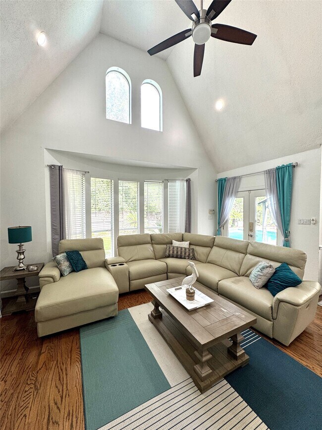 Building Photo - 59 Acorn Cluster Ct
