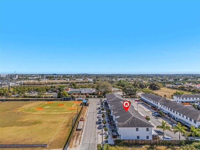 Building Photo - 13360 Tropical Ave