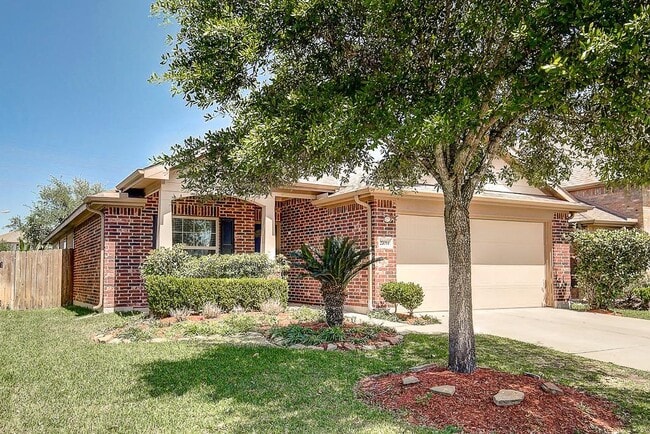 Building Photo - 27014 Henson Falls Dr