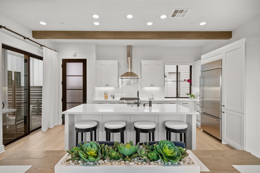 Building Photo - 1260 Molara Ln