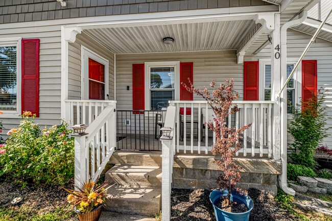 Building Photo - 3 Bedroom next to Wedgewood-Houston