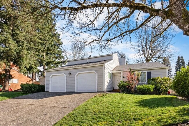 Building Photo - 14520 NW Hunters Dr