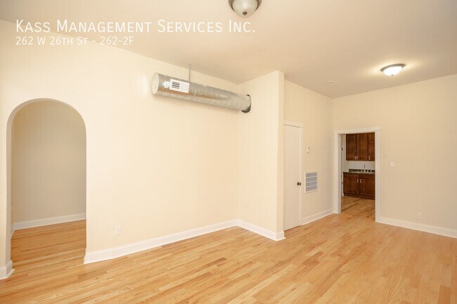 Building Photo - 262 W 26th St