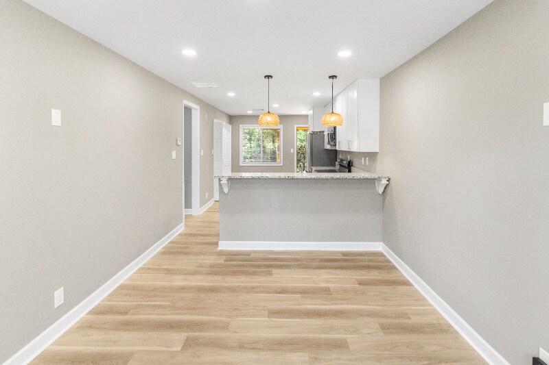 Building Photo - 2041 Nettie Ct