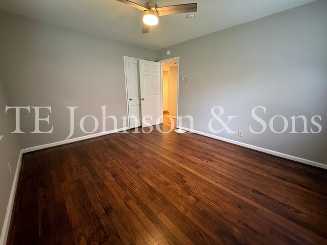 Building Photo - A Great Home Is Waiting For You!