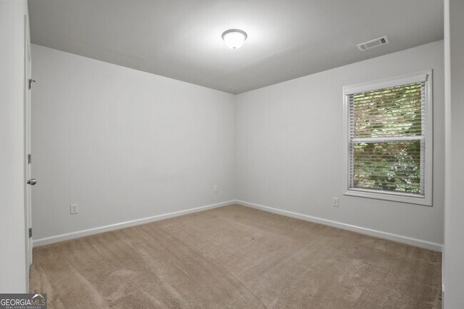 Building Photo - 206 Britt Dr