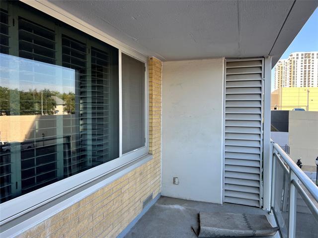 Building Photo - 3883 Turtle Creek Blvd