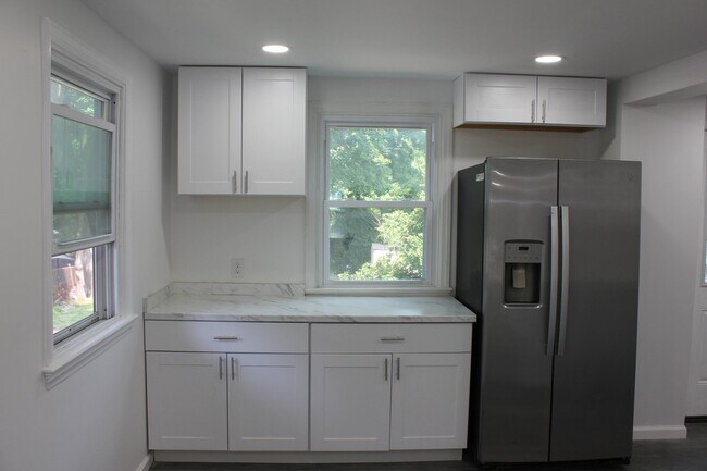 Building Photo - 966 Upper Gulph Rd