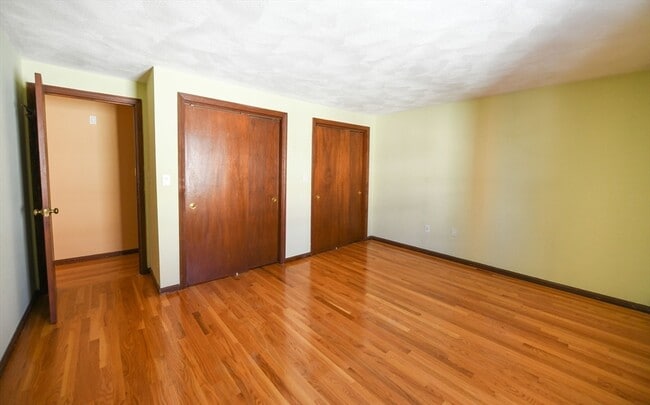 Building Photo - 46 Marlboro St