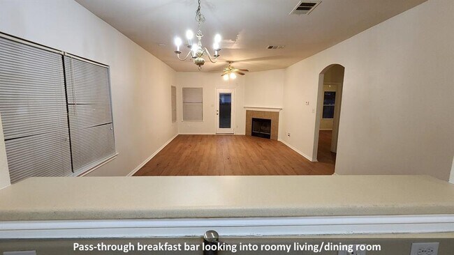 Building Photo - 11500 Lapoynor St