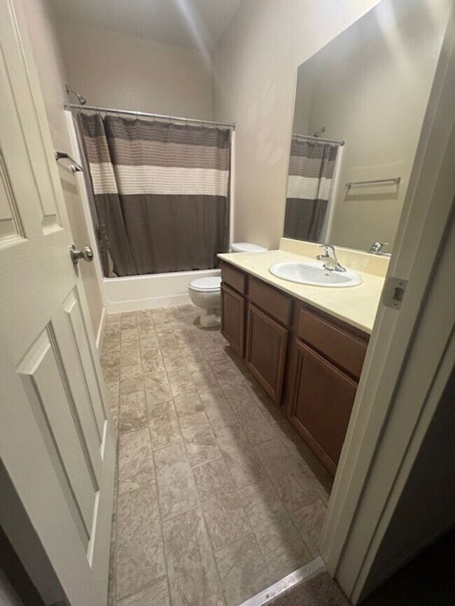 Building Photo - Home SWEET Home now available in Fernley!