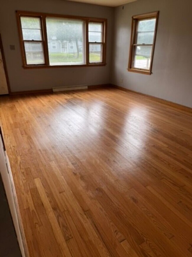 Building Photo - 4079 N 84th St