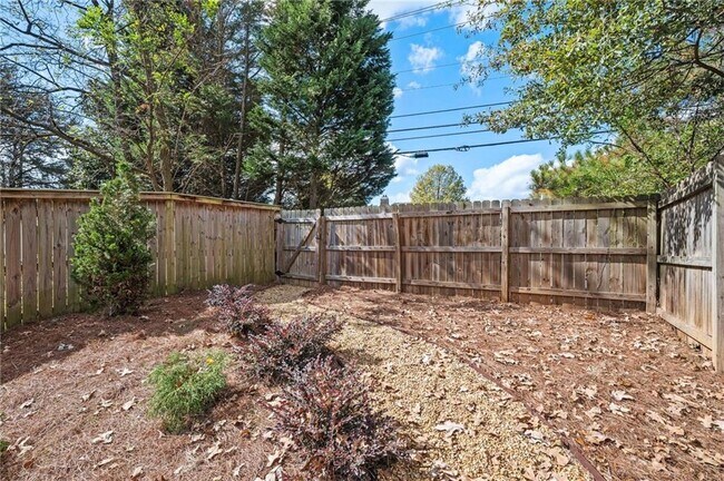 Building Photo - 2103 Kristen Ct