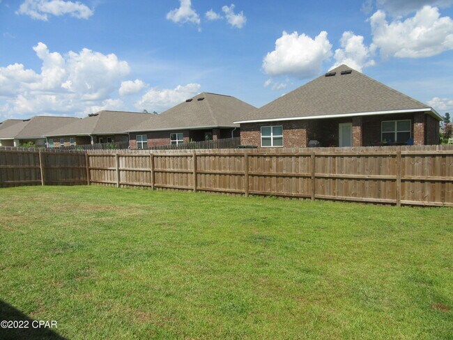 Building Photo - 831 Cason Cir