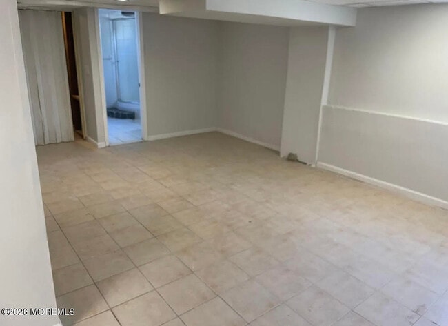 Building Photo - 721 Hyson Rd