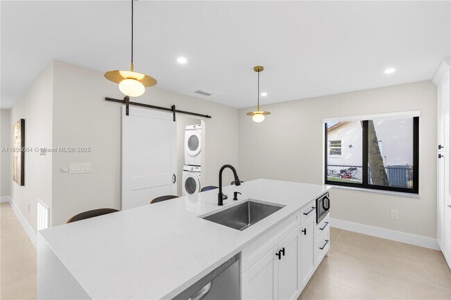Building Photo - 22274 SW 61st Ave