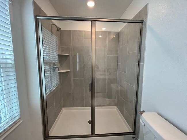 Building Photo - Townhome in Bridgewalk