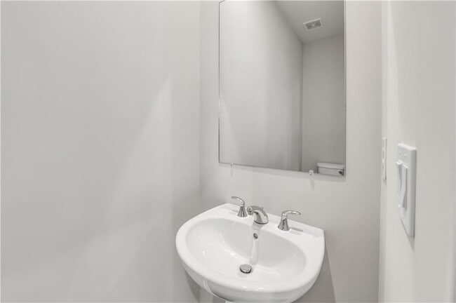 Building Photo - 2713 Crk Vw Ter NW