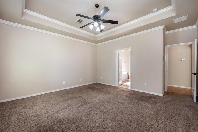 Building Photo - 158 Rocky Point Dr