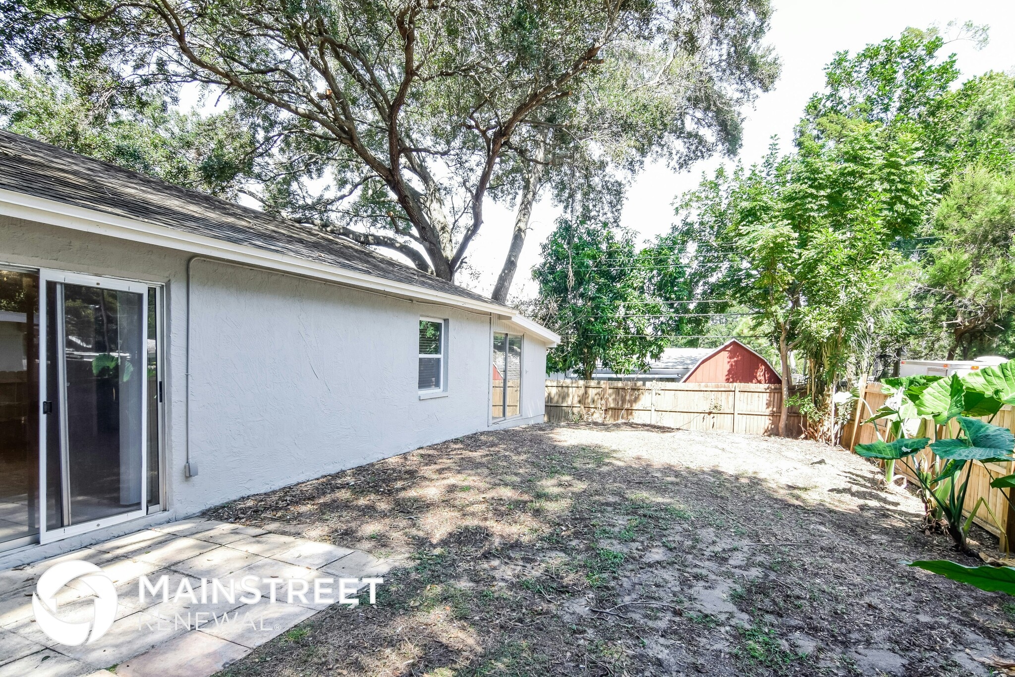 Building Photo - 1936 Pinehurst Dr