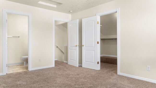 Building Photo - Sugar Street Townhomes