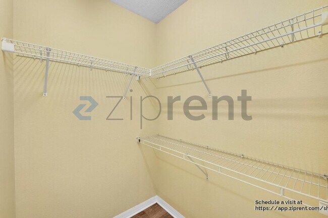 Building Photo - 18233 Cypress Haven Dr