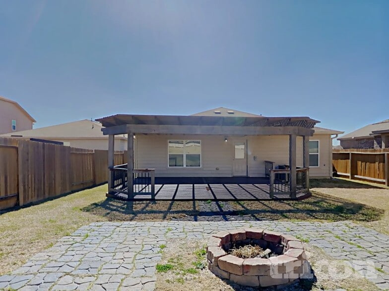 Building Photo - 7007 Capeshaw