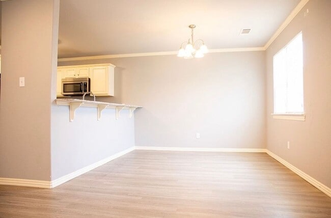 Building Photo - FREE 55" TV or 28" BLACKSTONE WITH SIGNED LEASE!! 4B/4.5B Only $2400