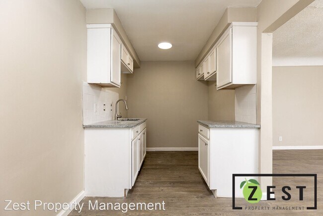 Building Photo - 1 br, 1 bath Apartment - 564 - 566 Marquet...