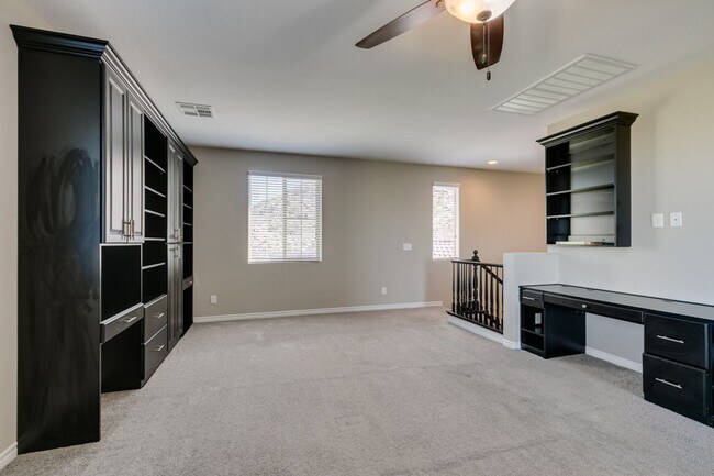 Building Photo - Beautiful Next-Gen Home with Private Entry Suite & Spacious Backyard