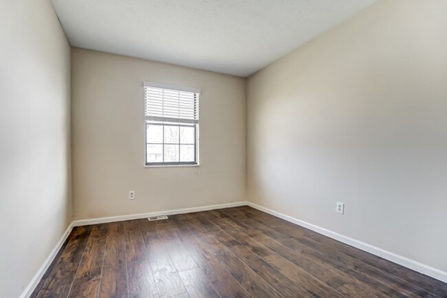 Building Photo - Spacious Home in Fairfield!