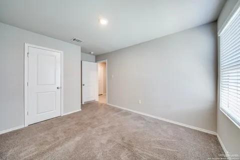 Building Photo - 22 Silos Meadows