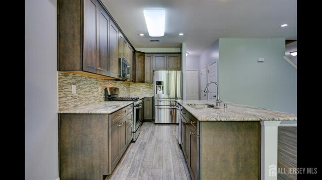 Building Photo - 202 Downey Ln