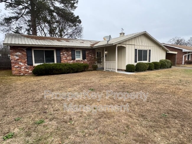 Building Photo - 3021 Emory St