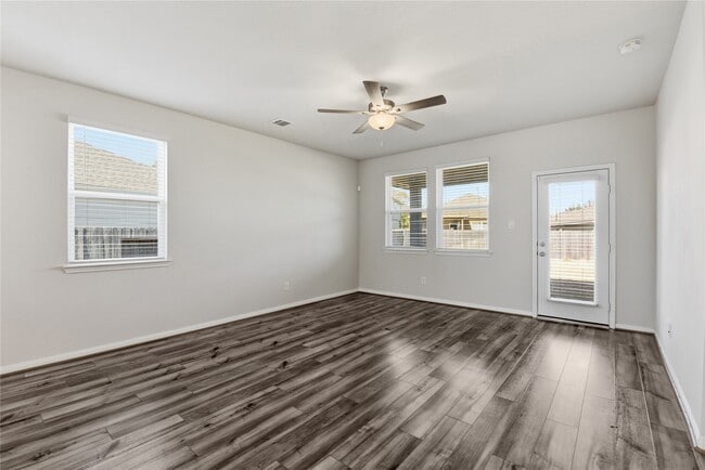 Building Photo - 18508 Meadow Point Ln