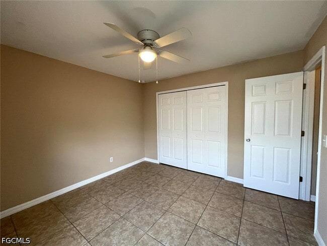 Building Photo - 906 Cape Coral Pkwy W