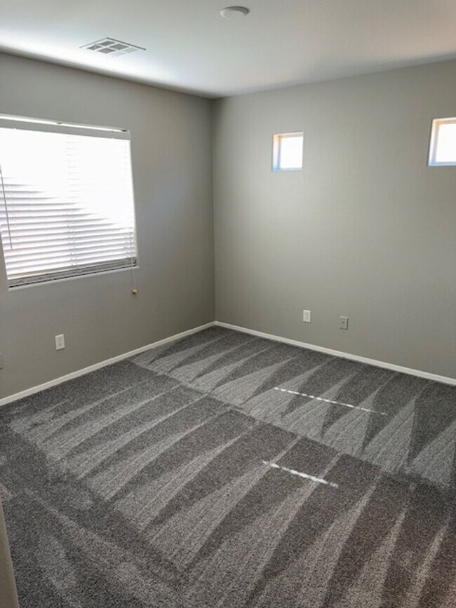 Building Photo - 2-STORY HOME FOR RENT IN HENDERSON