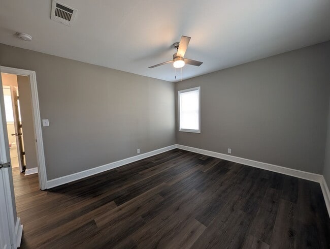 Building Photo - Newly renovated ranch-style home located in Rock Hill!