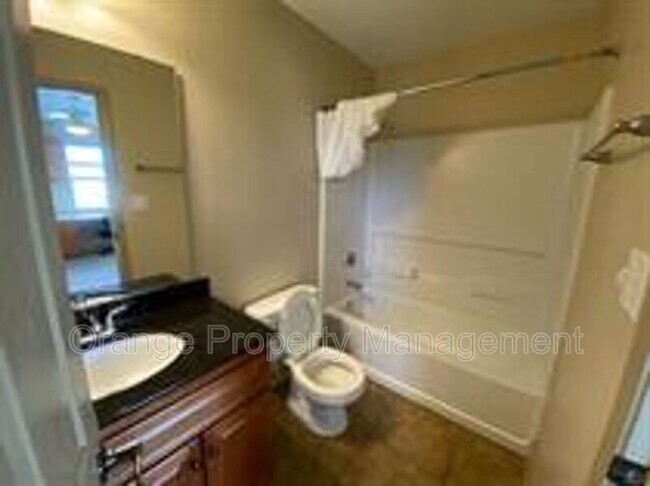 Building Photo - 1621 Muscovy Wy