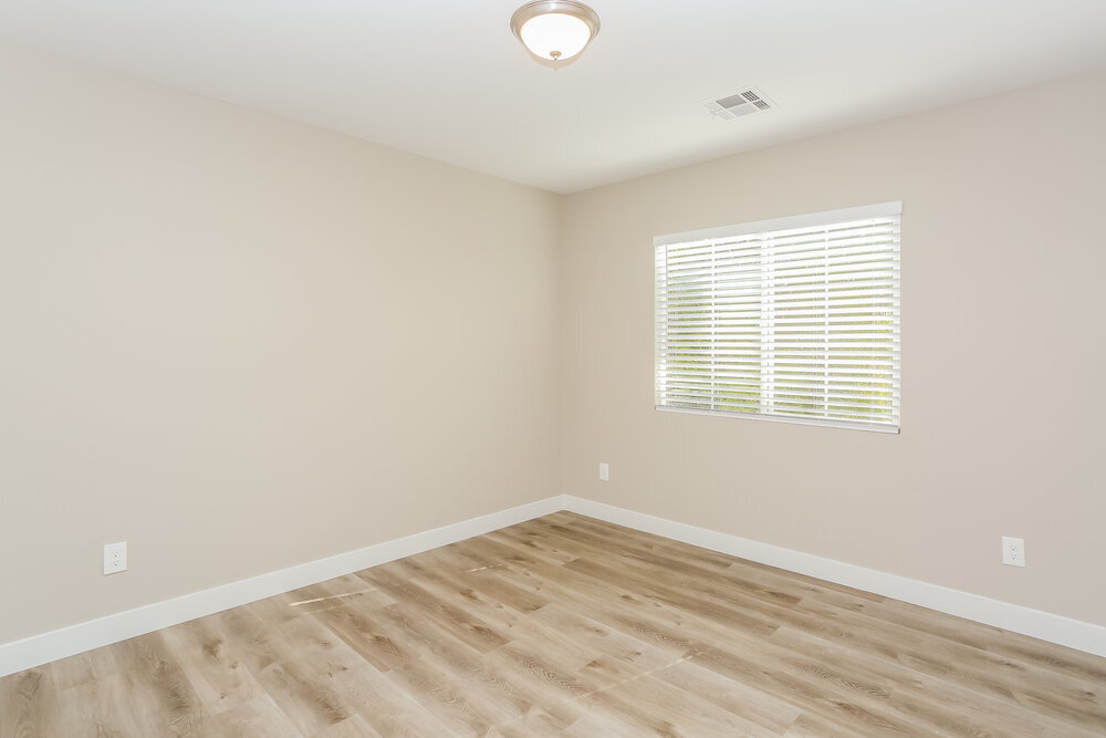 Building Photo - 5712 Athinas St