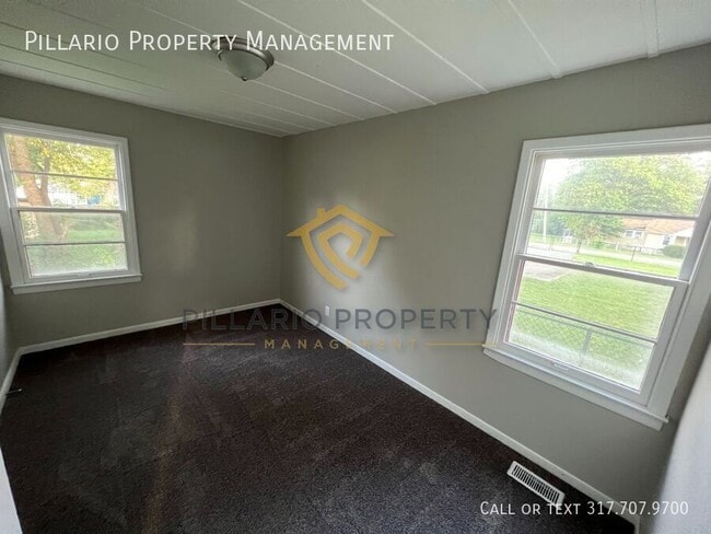 Building Photo - 1734 N Riley Ave