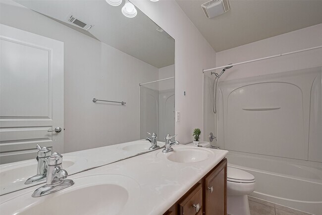 Building Photo - 24543 Carlton Springs Ln