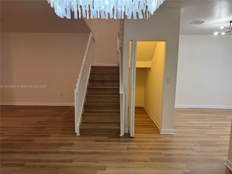 Building Photo - 10825 W 33rd Way