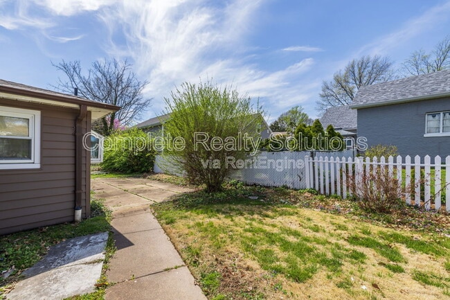 Building Photo - 1503 Wexford Ave