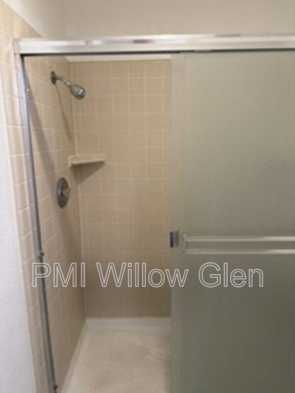 Building Photo - 7379 Tulare Hill Dr