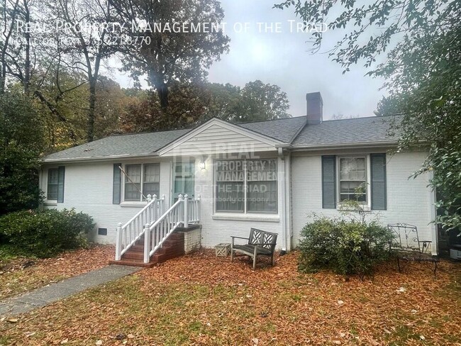 Primary Photo - Picturesque Ranch 3bd/1.5ba In Greensboro,...