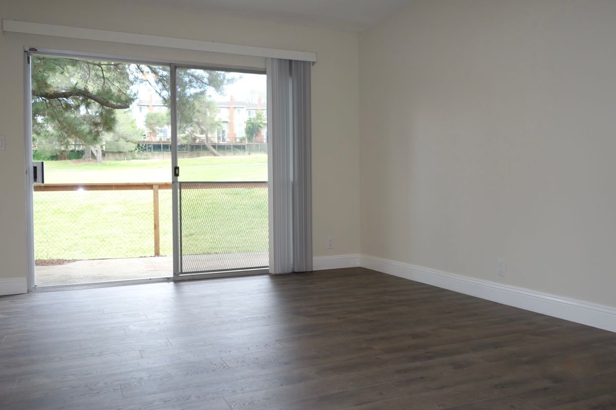 Building Photo - 112 Marchbanks Ct